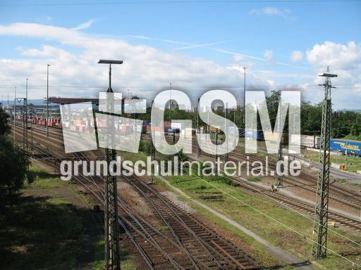 Weil am Rhein Umschlagbahnhof 002.jpg